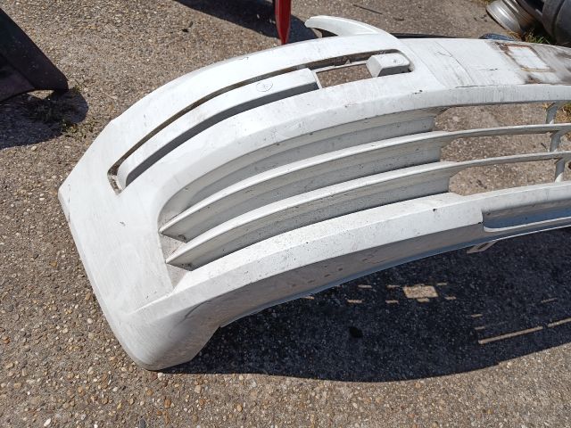 bontott FIAT STILO Első Lökhárító (Részeivel)