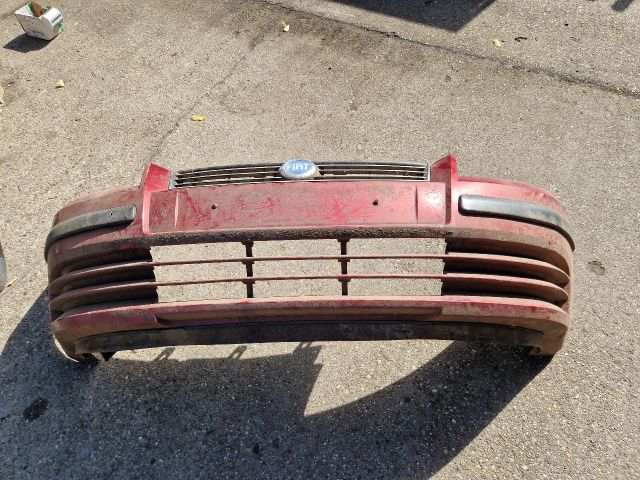 bontott FIAT STILO Első Lökhárító (Részeivel)