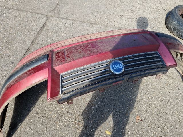 bontott FIAT STILO Első Lökhárító (Részeivel)