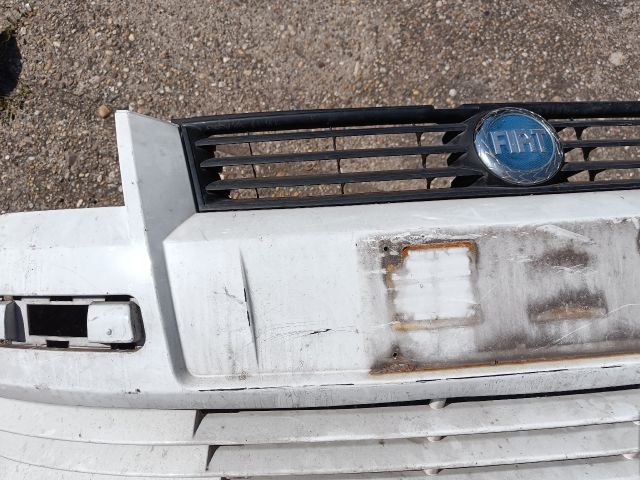 bontott FIAT STILO Első Lökhárító (Részeivel)