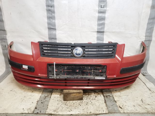 bontott FIAT STILO Első Lökhárító (Üresen)