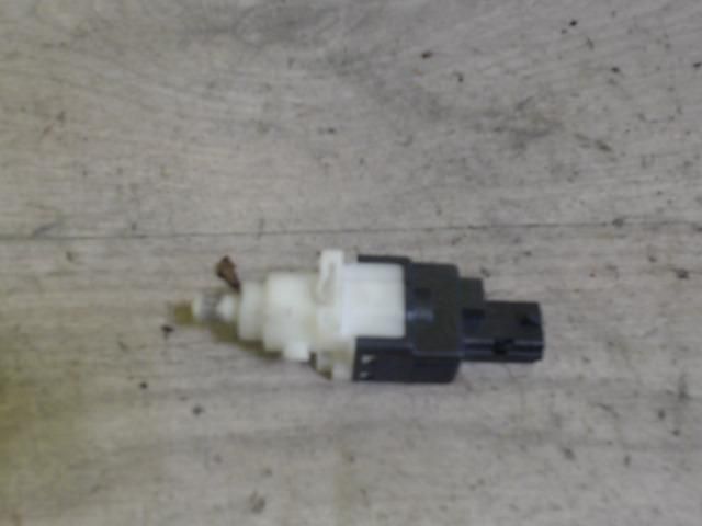 bontott FIAT STILO Fék Pedál Kapcsoló