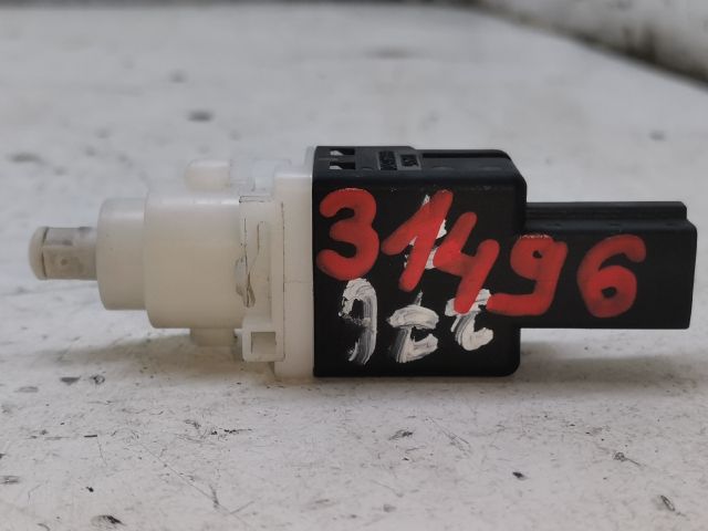 bontott FIAT STILO Fék Pedál Kapcsoló