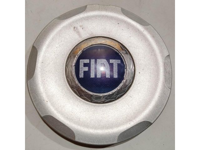 bontott FIAT STILO Felniközép (1 db)