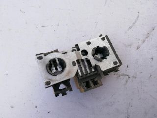 bontott FIAT STILO Fényszóró Izzó Foglalat