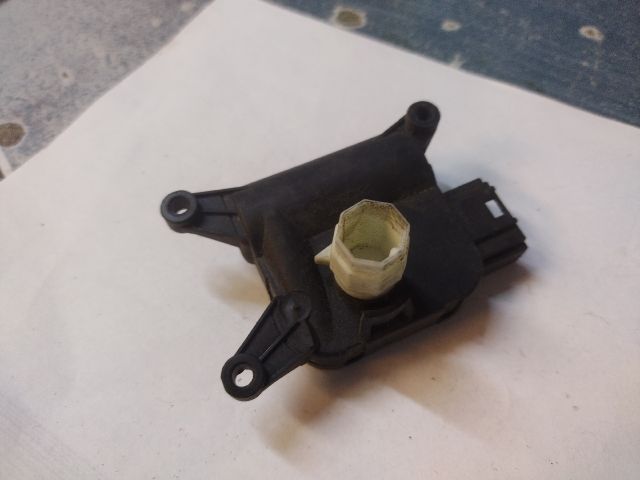 bontott FIAT STILO Fűtés Állító Motor