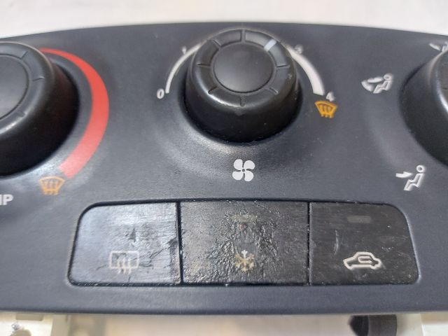 bontott FIAT STILO Fűtéskapcsoló (manuális klímás)