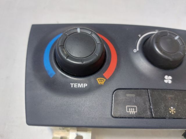 bontott FIAT STILO Fűtéskapcsoló (manuális klímás)