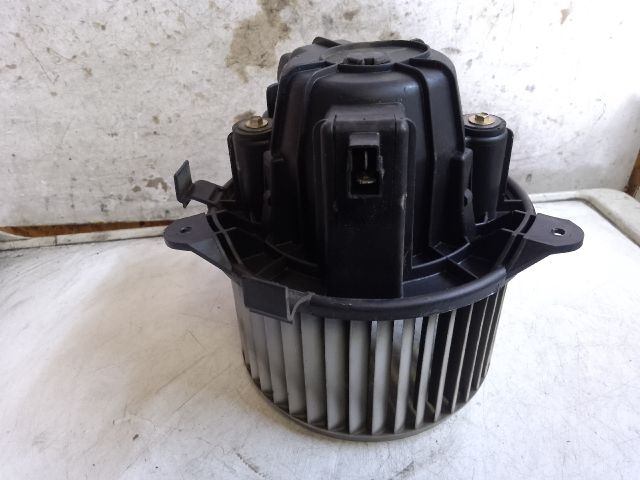 bontott FIAT STILO Fűtőmotor (Klímás)