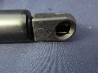 bontott FIAT STILO Gázrugós Kitámasztó Teleszkóp Csomagtérajtó (Pozíciófüggetlen)