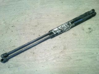 bontott FIAT STILO Gázrugós Kitámasztó Teleszkóp Motorháztető