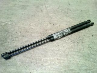 bontott FIAT STILO Gázrugós Kitámasztó Teleszkóp Motorháztető