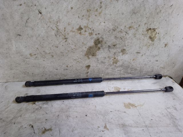 bontott FIAT STILO Gázrugós Kitámasztó Teleszkóp Pár Csomagtérajtó