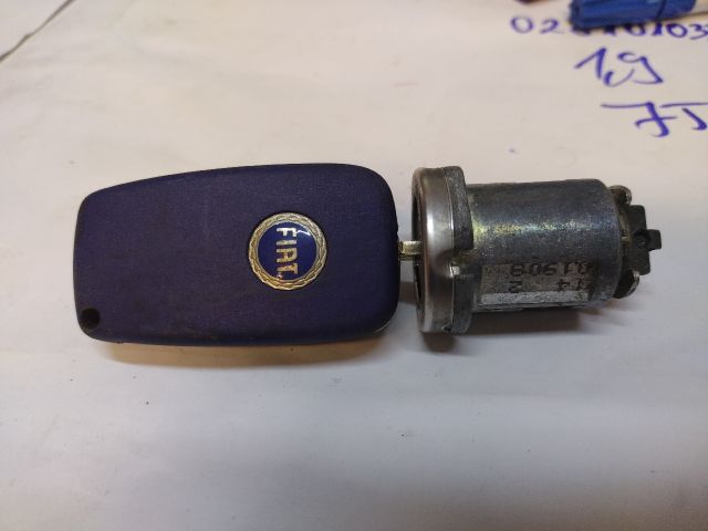 bontott FIAT STILO Gyújtáskapcsoló Zárbetét