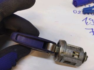 bontott FIAT STILO Gyújtáskapcsoló Zárbetét