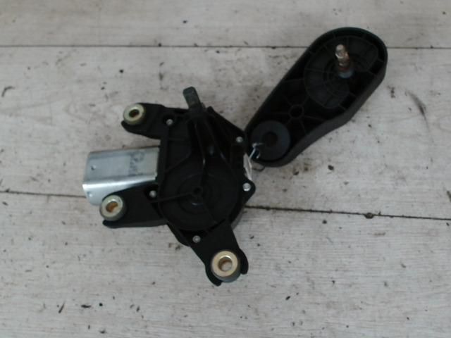 bontott FIAT STILO Hátsó Ablaktörlő Motor