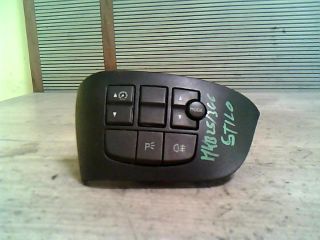 bontott FIAT STILO Hátsó Ködzárófény Kapcsoló