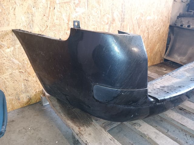 bontott FIAT STILO Hátsó Lökhárító (Részeivel)