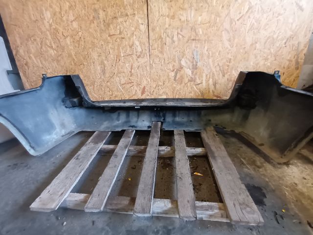 bontott FIAT STILO Hátsó Lökhárító (Részeivel)