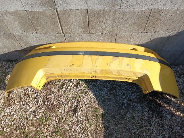 bontott FIAT STILO Hátsó Lökhárító (Részeivel)