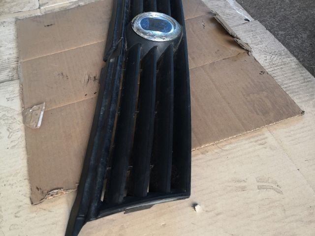 bontott FIAT STILO Hűtőrács