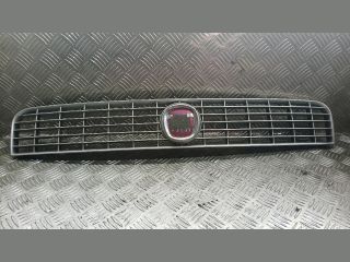 bontott FIAT STILO Hűtőrács