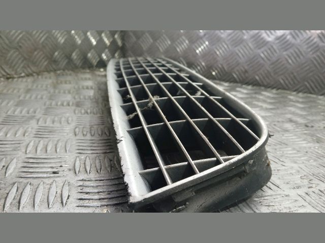 bontott FIAT STILO Hűtőrács