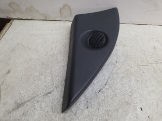 bontott FIAT STILO Jobb A Oszlop Hangszóró Burkolat