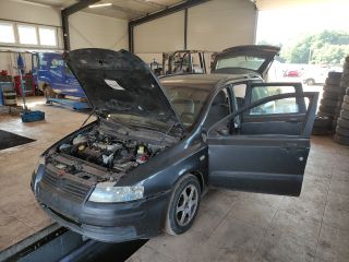 bontott FIAT STILO Jobb B Oszlop Burkolat