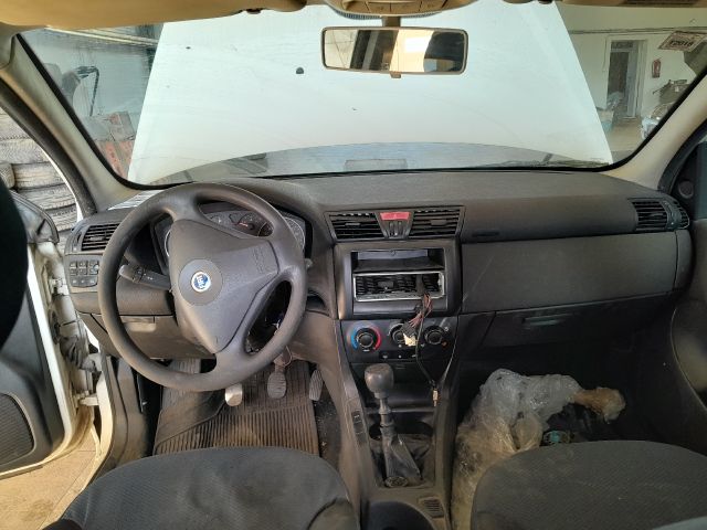 bontott FIAT STILO Jobb C Oszlop Burkolat