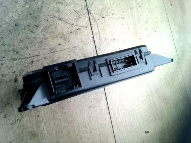 bontott FIAT STILO Jobb első Ablakemelő Elektronika