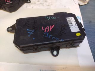 bontott FIAT STILO Jobb első Ablakemelő Elektronika