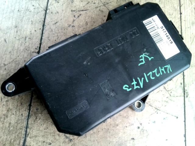 bontott FIAT STILO Jobb első Ablakemelő Elektronika