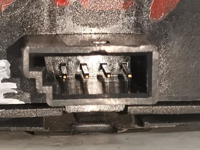 bontott FIAT STILO Jobb első Ablakemelő Kapcsoló