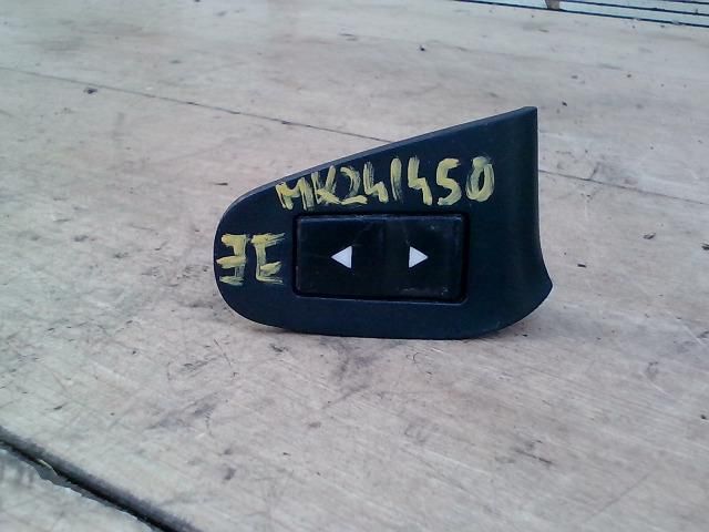 bontott FIAT STILO Jobb első Ablakemelő Kapcsoló