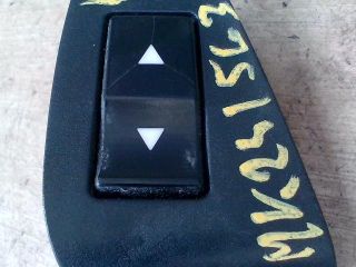 bontott FIAT STILO Jobb első Ablakemelő Kapcsoló