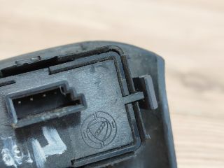 bontott FIAT STILO Jobb első Ablakemelő Kapcsoló