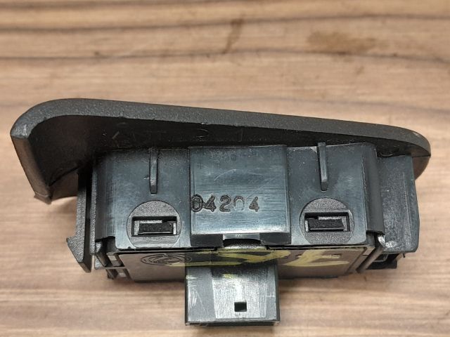 bontott FIAT STILO Jobb első Ablakemelő Kapcsoló