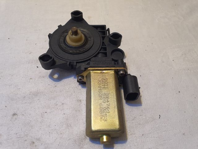 bontott FIAT STILO Jobb első Ablakemelő Motor