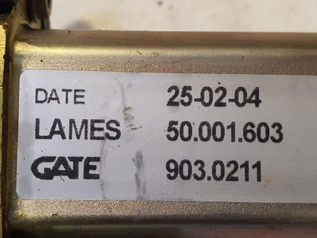 bontott FIAT STILO Jobb első Ablakemelő Motor