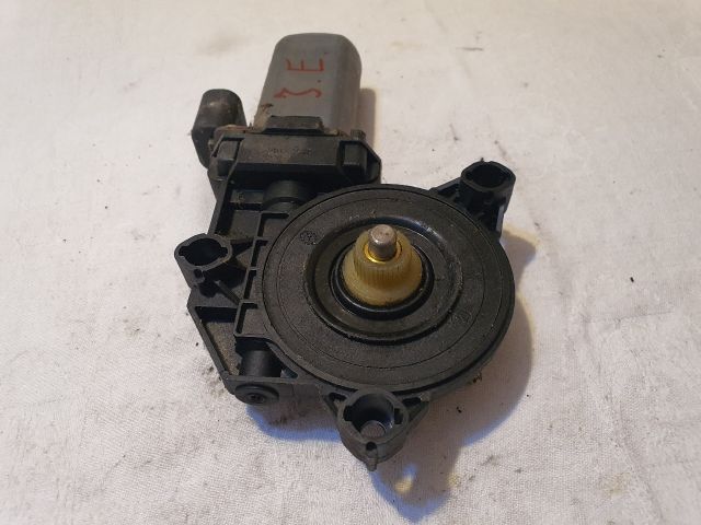 bontott FIAT STILO Jobb első Ablakemelő Motor