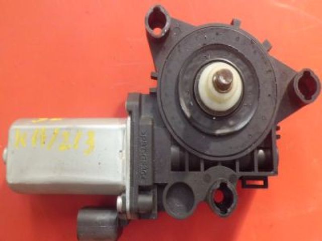 bontott FIAT STILO Jobb első Ablakemelő Motor