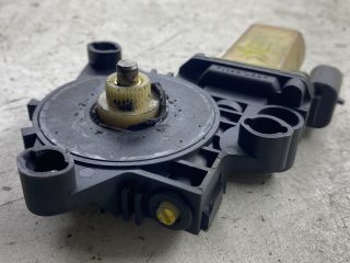 bontott FIAT STILO Jobb első Ablakemelő Motor