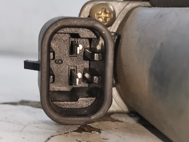 bontott FIAT STILO Jobb első Ablakemelő Motor