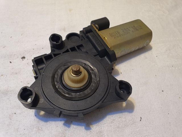 bontott FIAT STILO Jobb első Ablakemelő Motor