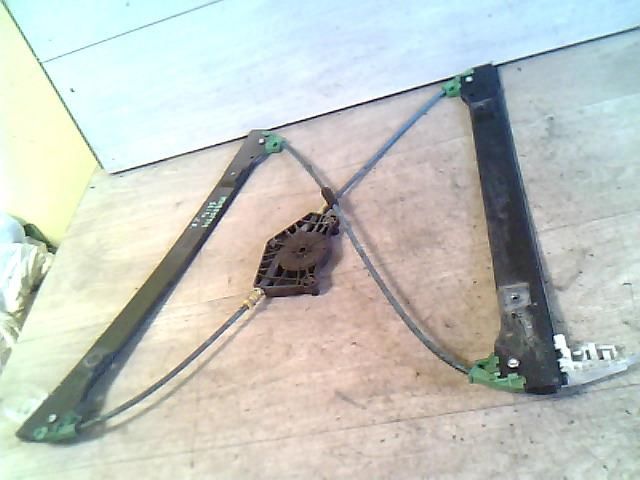 bontott FIAT STILO Jobb első Ablakemelő Szerkezet (Elektromos)