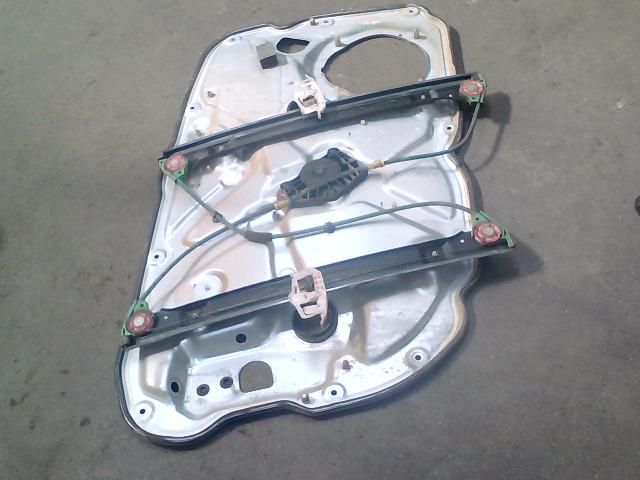 bontott FIAT STILO Jobb első Ablakemelő Szerkezet (Elektromos)