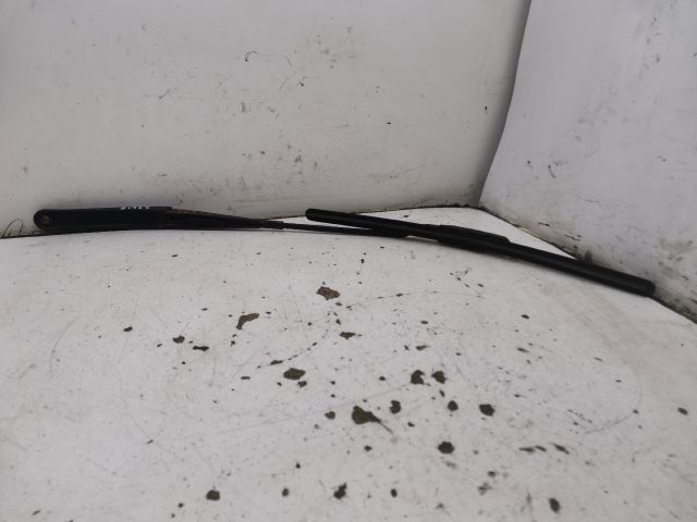 bontott FIAT STILO Jobb első Ablaktörlő Kar