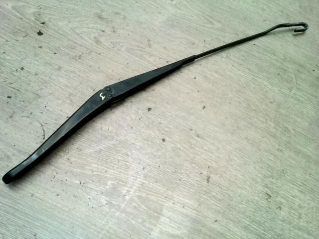 bontott FIAT STILO Jobb első Ablaktörlő Kar