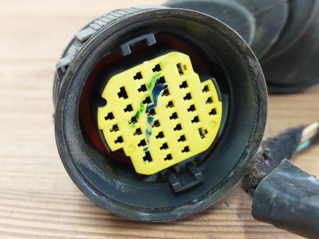 bontott FIAT STILO Jobb első Ajtó Kábelköteg